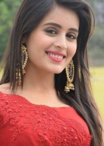 Shanti Nagar escort girl Livinia