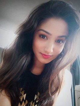 Call Girl in SadashivaNagar - Dayita